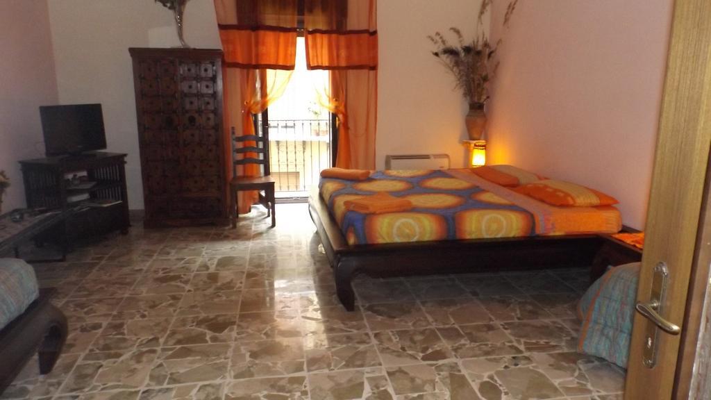 Bed And Breakfast Baobab Piazza Armerina Eksteriør billede